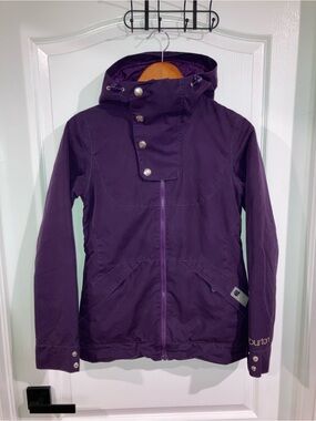 Burton Purple Hooded Snowboarding Jacket - size XS